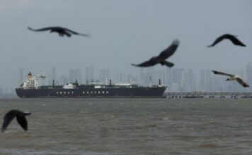 hormuz reuters 1 1200x630.jpg