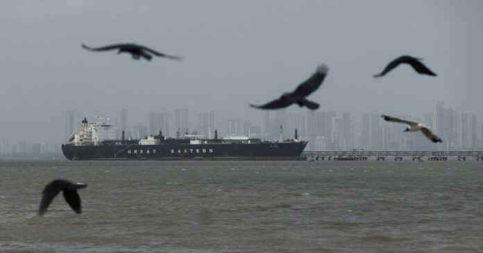 hormuz reuters 1 1200x630.jpg