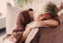 Αποφεύγει τη δέσμευση ή εσένα; Η λεπτή γραμμή που σε μπερδεύει και είναι λογικό istock 2156119487 1200x630.jpg