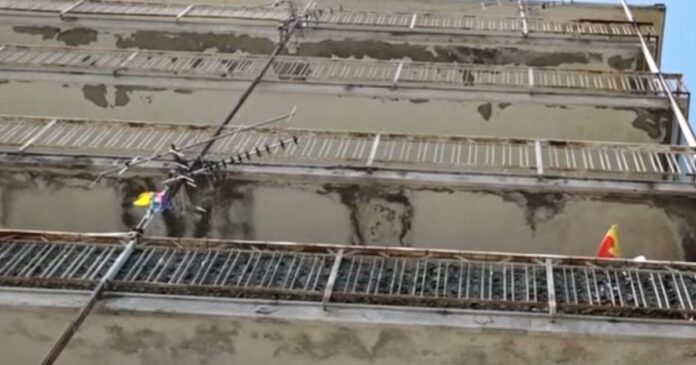 italia polukatoikia 1200x630.jpg