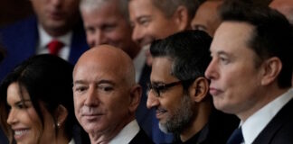 jeff bezos elon musk 14042026 1200x630.jpg