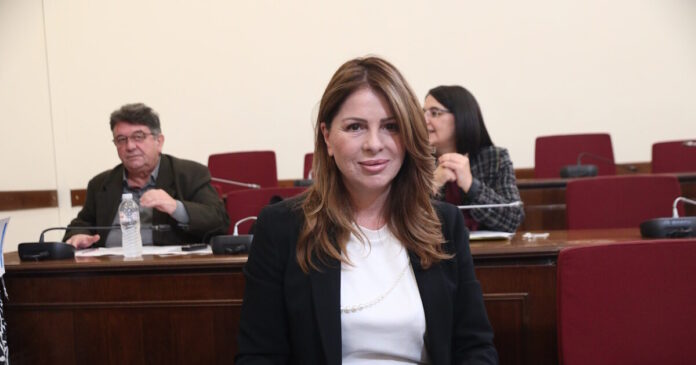 katerina papakosta 1200x630.jpg