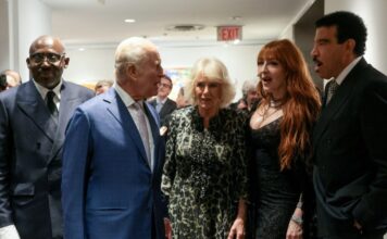 king charles and queen camilla speak with edward enninful charlotte tilbury and lionel richie 1200x630.jpg