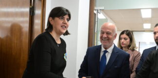 laoura kovesh giwrgos flwridhs eurok 1200x630.jpg