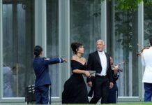 lauren sanchez2 1200x630.jpg