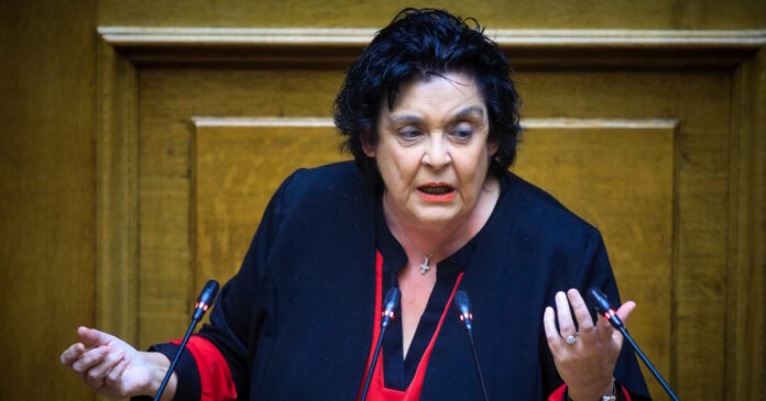 liana kanelli 16042026 1200x630.jpg