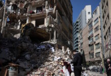 Μαίνονται οι βομβαρδισμοί στον Λίβανο παρά την εκεχειρία – Με ρουκέτες σε ισραηλινές στρατιωτικές θέσεις απαντά η Χεζμπολάχ livanos r 3 1200x630.jpg