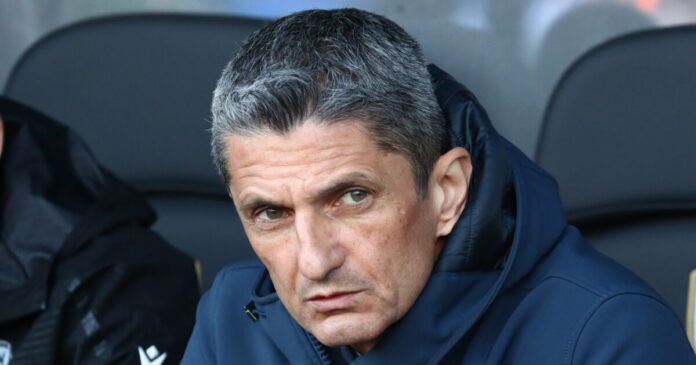 lucescu 2 1200x630.jpg