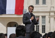 Ο Μακρόν προτείνει «μία ημέρα χωρίς ίντερνετ» κάθε μήνα στους νέους – Η ελληνική λέξη που χρησιμοποίησε macron 1 1 1200x630.jpg