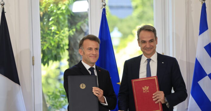 macron mitsotakis episkepsi athina 1200x630.jpg