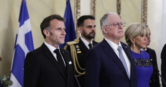 makron 1 1200x630.jpg