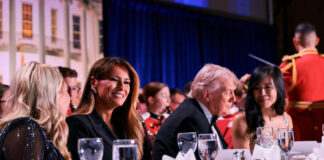 melania trump donald trump r 1200x630.jpg