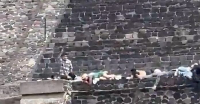 mexico 1 1200x630.jpg