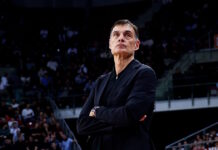 Μπαρτζώκας για τη νίκη του Ολυμπιακού επί της Χάποελ: «Βελτιώσαμε την άμυνά μας και πήραμε κατοχές» mpartzokas eurokinissi 1200x630.jpg