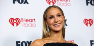 nikki glaser 1200x630.jpg