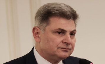 nikos farantourhs eurok 1200x630.jpg