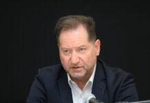 Ο Αχιλλέας Νταβέλης τα έχωσε στους παίκτες της ΑΕΛ: «Αρκετά με το σκωτσέζικο ντους όσων δεν σέβονται την ομάδα και τους στόχους της» ntavelis 1200x630.jpg