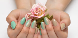 ombre nails 1024x683.jpg