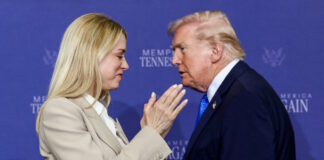 pam bondi donald trump 1200x630.jpg