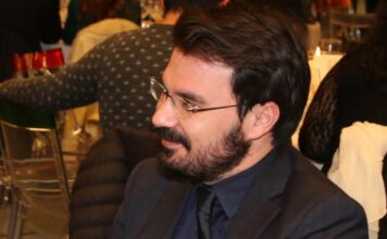 papamimikos 1200x630.jpg