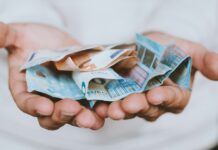 Τράπεζα της Ελλάδος: Ταμειακό πλεόνασμα 920 εκατ. ευρώ στον προϋπολογισμό το πρώτο τρίμηνο pleonasma 1 2.jpg