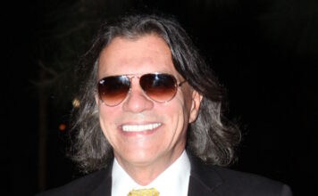 psinakis ndp 1200x630.jpg