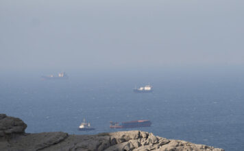 ran crisis oman hormuz 1 1200x630.jpg