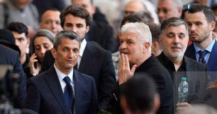 razvanb lucescu profimedia 1200x630.jpg razvanb lucescu profimedia 1200x630.jpg