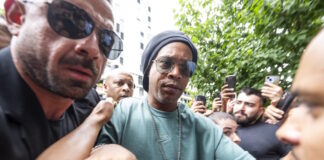 ronaldinho ape 1200x630.jpg