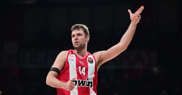 sasa bezenof eurokinissi 1200x630.jpg