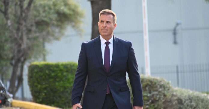 stathis 1200x630.jpg