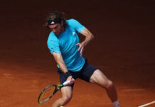 stefanos tsitsipas reuters 3 1 1200x630.jpg