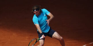 stefanos tsitsipas reuters 3 1 1200x630.jpg