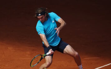 stefanos tsitsipas reuters 3 1 1200x630.jpg