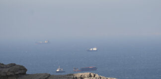 strait of hormuz reuters 2 1200x630.jpg
