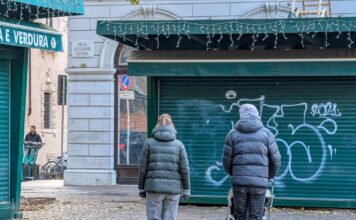 stroller 1200x630.jpg