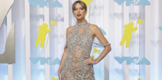 taylor swift ape 1200x630.jpg