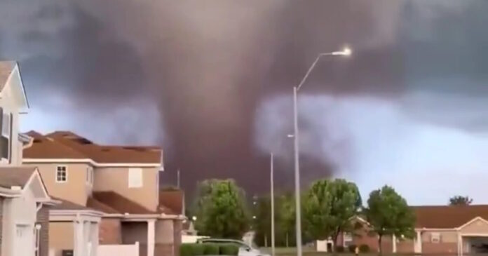 tornado 1200x630.jpg