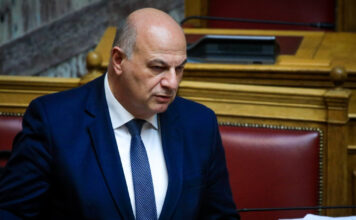 tsiaras vouli eurok 1200x630.jpg