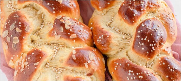 tsourekia 2.jpg tsourekia 2.jpg