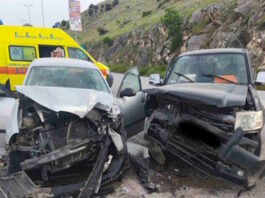 Πέντε τραυματίες σε τροχαίο στην εθνική οδό Λάρισας – Κοζάνης, οι επιβαίνοντες στο ένα από τα δύο αυτοκίνητα πήγαιναν σε κηδεία tyrnavos troxaio1 16042026 1200x630.jpg