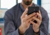 202c3c0b using smartphone og.jpg