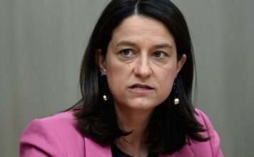 Niki Keramews 1 1.jpg