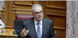 Nikos Papathanasis 1 2.jpg