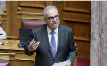 Nikos Papathanasis 1 2.jpg
