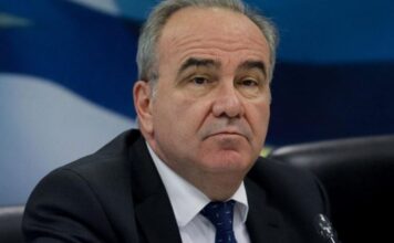 Nikos Papathanasis 2.jpg