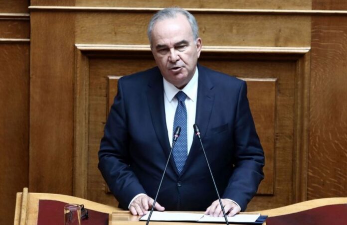 Nikos Papathanasis.jpg