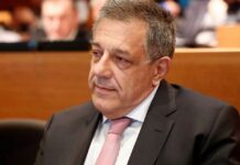 Nikos Taxiaios 1.jpg