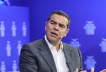 Ο Αλέξης Τσίπρας έκανε τα μουσικά αποκαλυπτήρια του νέου κόμματός του alexis tsipras eurok 1 1200x630.jpg