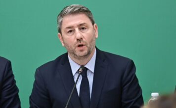androulakis pasok sinenteuksi tipou2 1200x630.jpeg